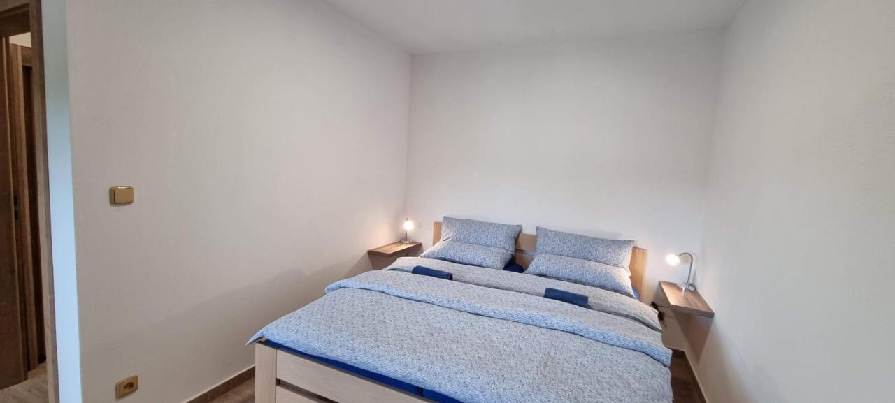 Apartmany Adieu 2 Тршебонь Экстерьер фото