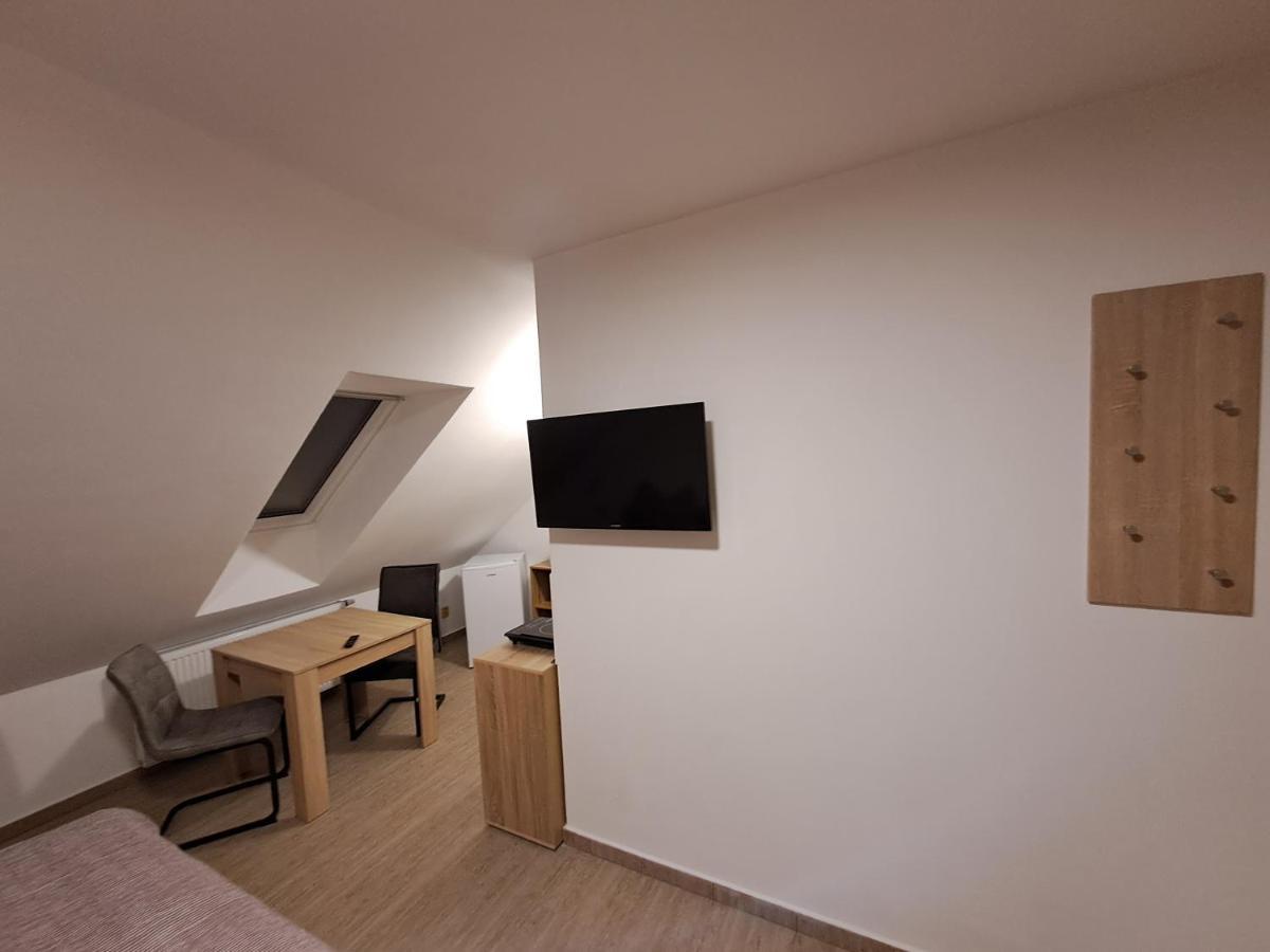 Apartmany Adieu 2 Тршебонь Экстерьер фото